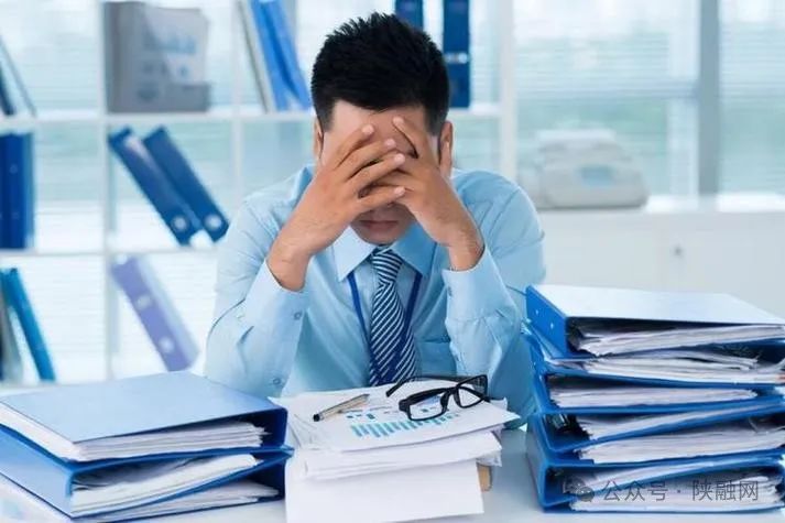 中小企业，不要高负债经营：在脆弱性中寻找生存韧性！